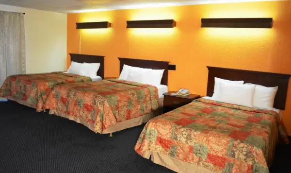 Economy Inn Bluefield Main image
