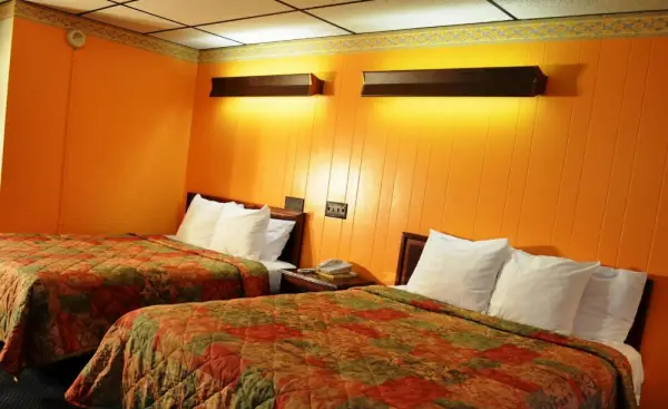 Economy Inn Bluefield 6